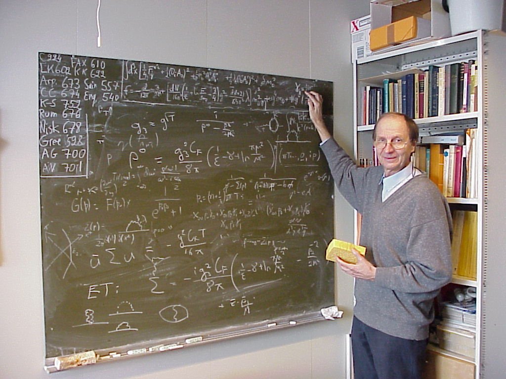 VergaraLautaro's tweet photo. #PHYSICISTS_love_BLACKBOARDS

Keijo Kajantie

https://t.co/YY5veRMICY https://t.co/VEWBdHdf2g