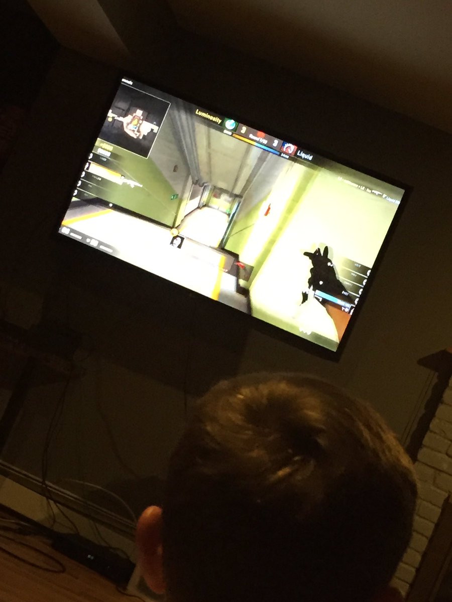 FaZeApex tweet picture
