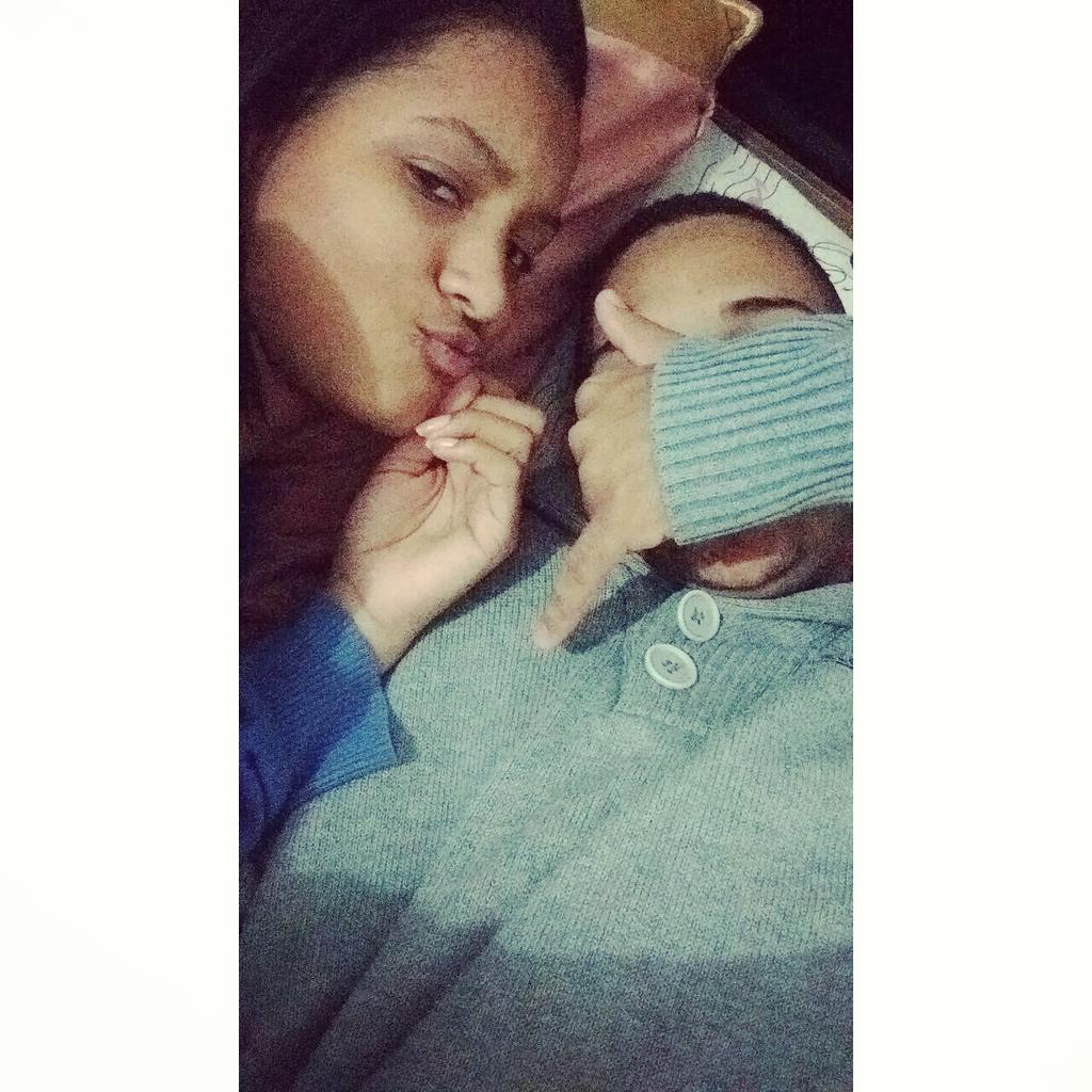 AllynneRodrigu6's tweet photo. Agente briga mais se entende ...🎵😍💏👫 https://t.co/CyhGPJPjDc