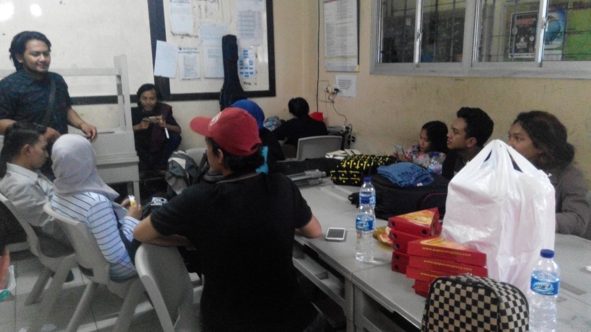 Hei hei pada dimana nih? ayoo sini merapat ke Muba Fair kita sudah sampe nih. Kita seru seruan bareng nanti😄