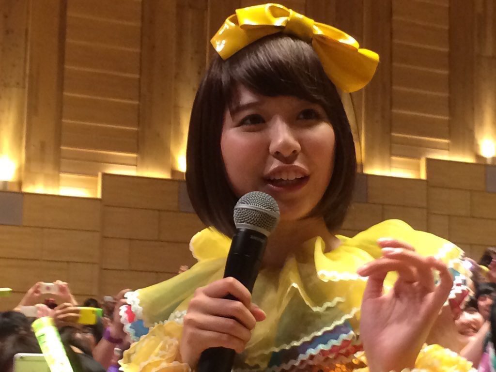 しおりん前髪切ったの嬉しすぎ可愛いいいいやばいやばい