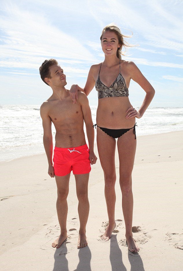 weirdnews.ga/2016/05/the-woman-who-believes-are. longest-legs.html. womean taller...