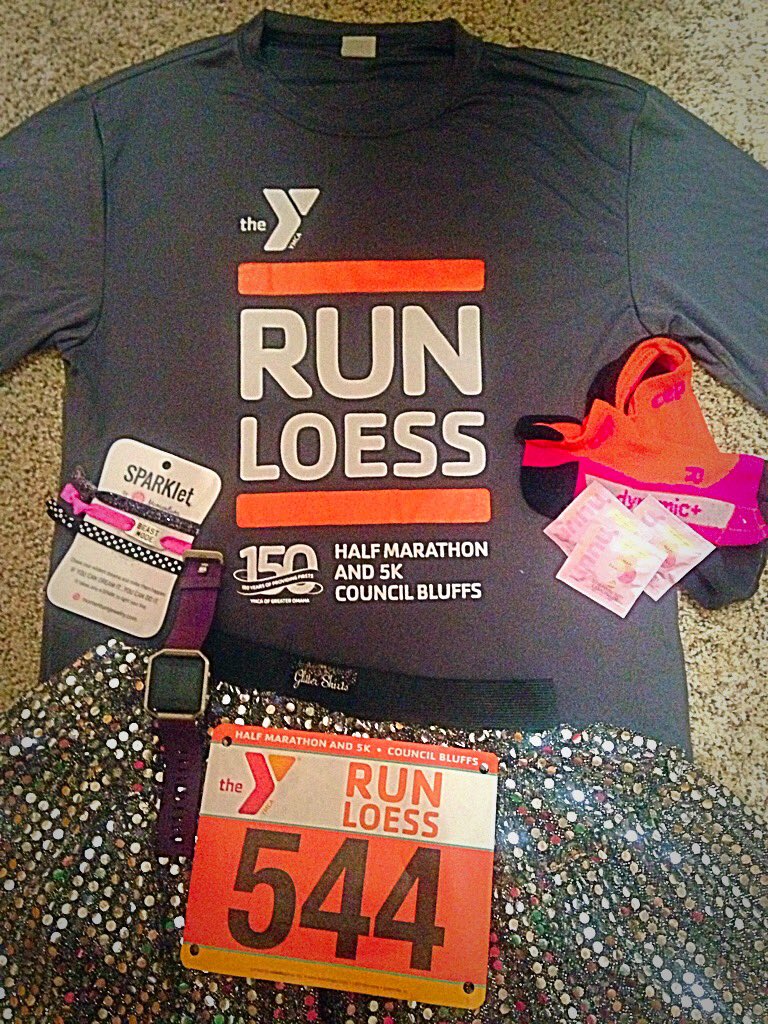 terachelle's tweet photo. Flat runner ready for #runloess tomorrow!! #5k #runner #teamcep #nuunlove #momentumjewlery #glitterrunner #runchat https://t.co/tJ63zLAuFr