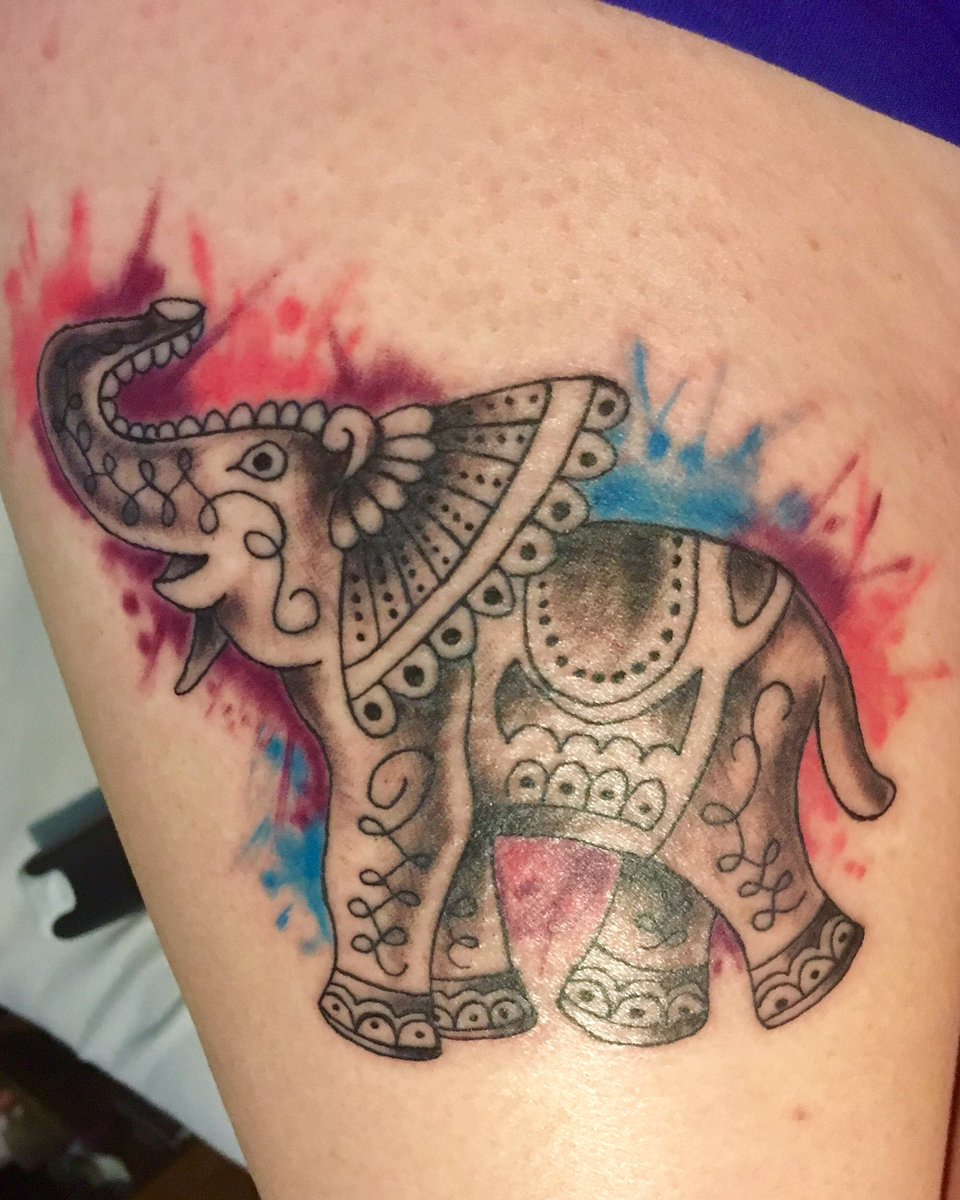BreannaRoss1's tweet photo. Pretty obsessed. #MustKeepLegsShaved
#TattooNumberFour https://t.co/1bxxzNnbVi