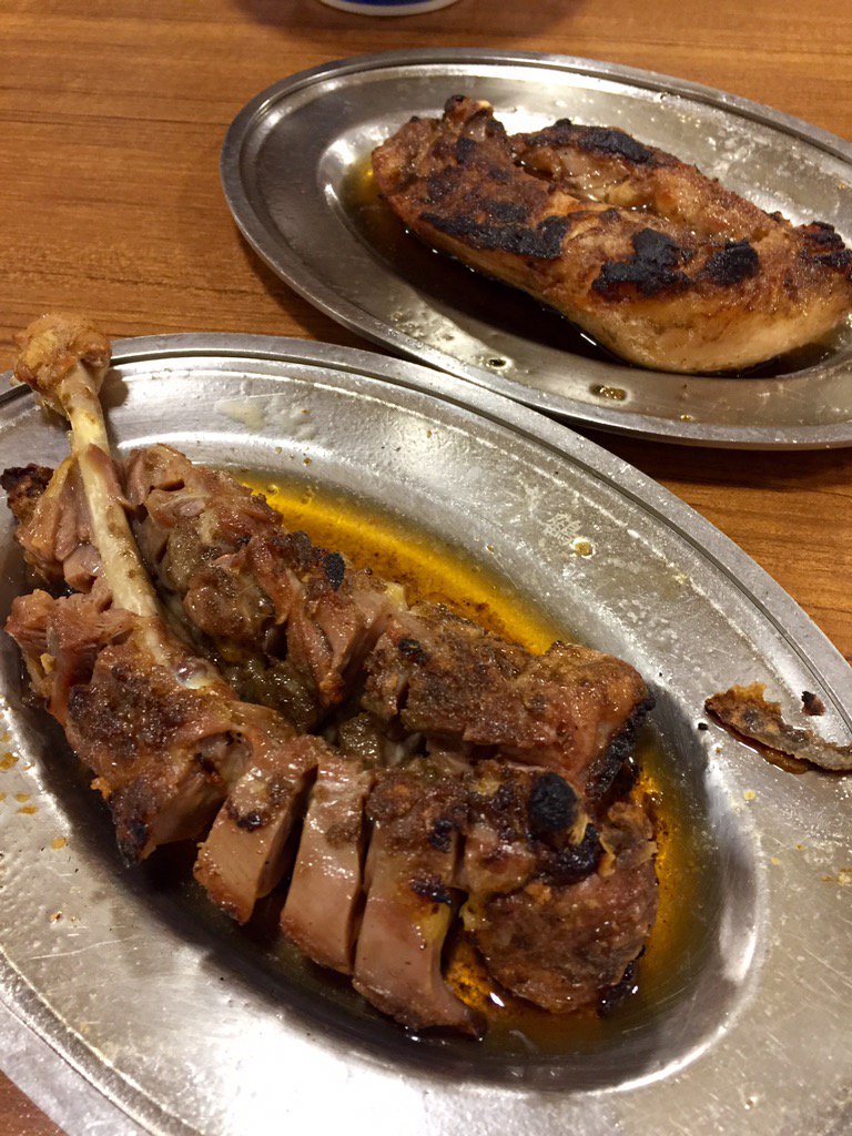 ロプロス 瀬戸内 愛媛旅行で食べたもののなかで 感動的に美味かったもの四天王 香川 一鶴 の骨付鳥 松山 すし丸 のひゅうが飯 今治 登泉堂 のいちごかき氷 大島 千年松 の鯛の 焙烙焼き