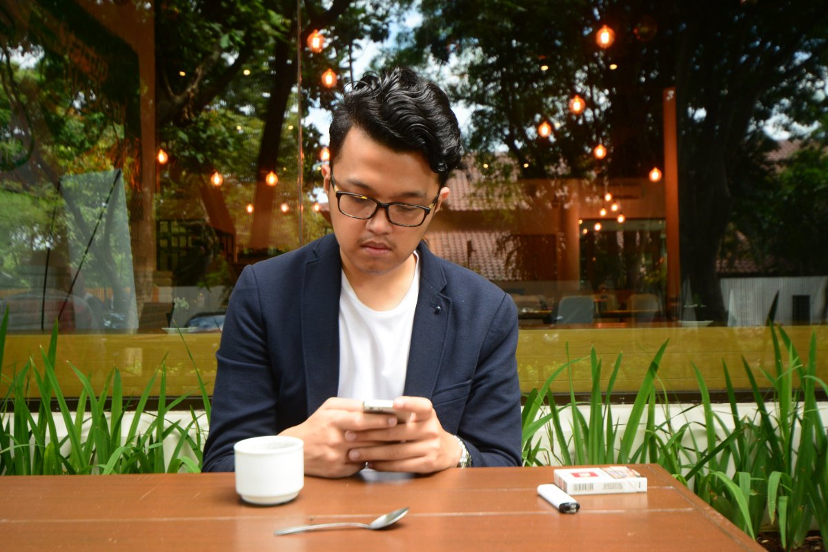 swsub's tweet photo. meet @AdryanHafizh he is our speaker in @swsub 
-Chief Enabling Officer 
#swsub  #startupweekend #surabaya https://t.co/sXWzgxHOmP