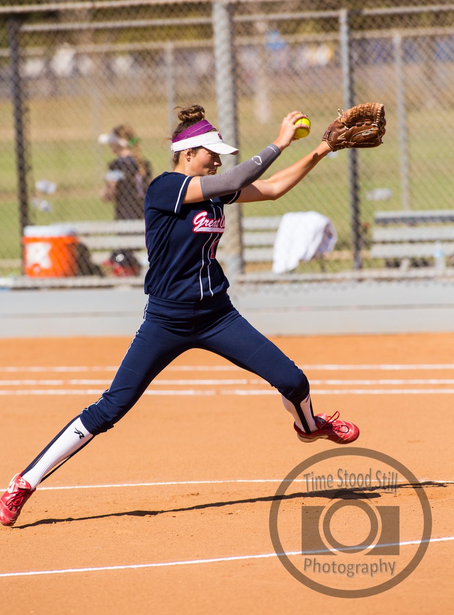 TimeStoodStillP's tweet photo. Thank you for a great season, you girls make me proud to be your Photographer. @GOHSSoftball https://t.co/0QWeykBPx5 https://t.co/DTuTTQzWHT