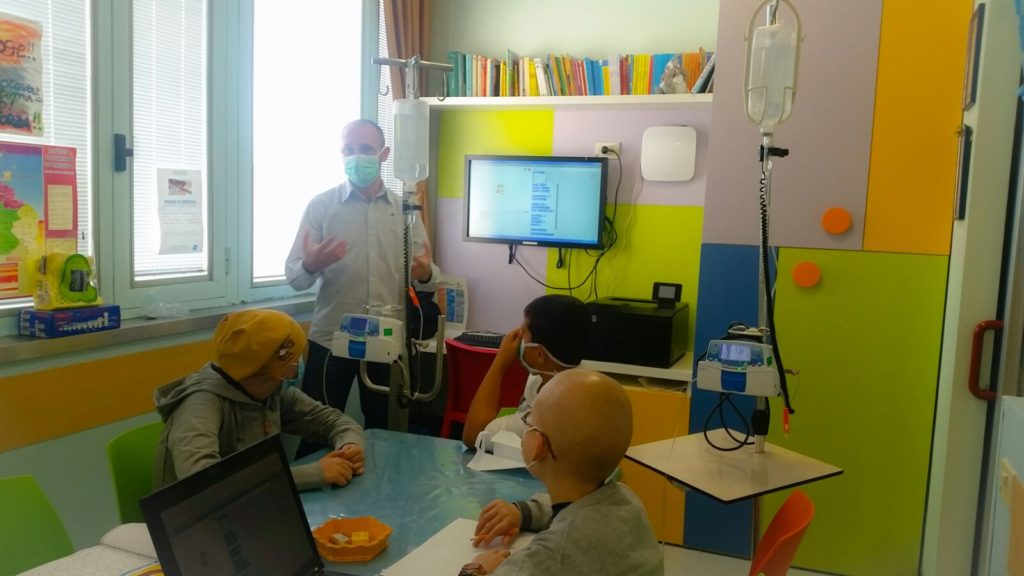 tinkergag's tweet photo. Code Hospital - https://t.co/4UXS2K7gQ8 https://t.co/SUMNwGsDH5