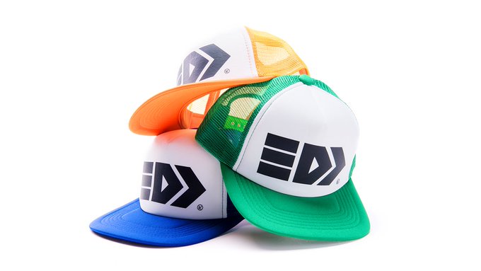 スプラトゥーンの人気ギア ヤコメッシュ が公式に販売 アロメのイカノメtなど盛りだくさん なまけるのに飽きるまで