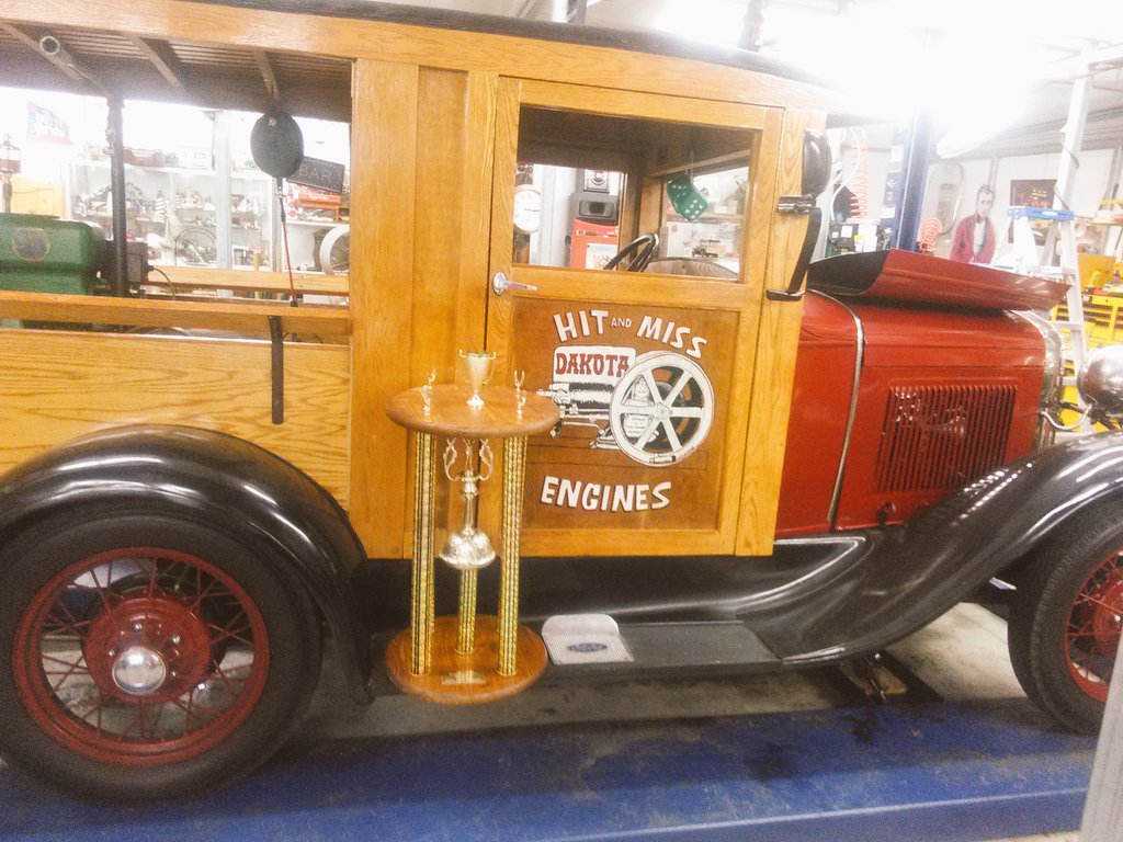 RoxanneTedder's tweet photo. My darling, handsome, precious son one 1st place on his 1929 model A "huster" go to way babydoll!!! I luv u!!1Dakota https://t.co/sxcVBBpns7