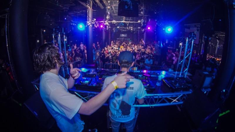 soundsgoodhere's tweet image. When the headliners flight is cancelled and your residents crush shit like bosses

Dimebag
Gordon Bombay
Evan Riley