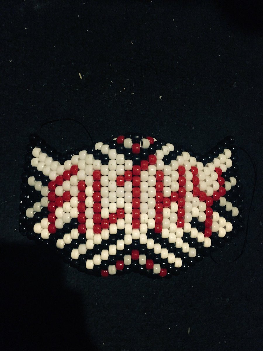_JanelleAndrea's tweet photo. Finished @Emvnny_'s mask for knife party ππ€πΌ #Filthy #KnifeParty #ImBackInBusiness #HitMe https://t.co/eHjYXfxmEK