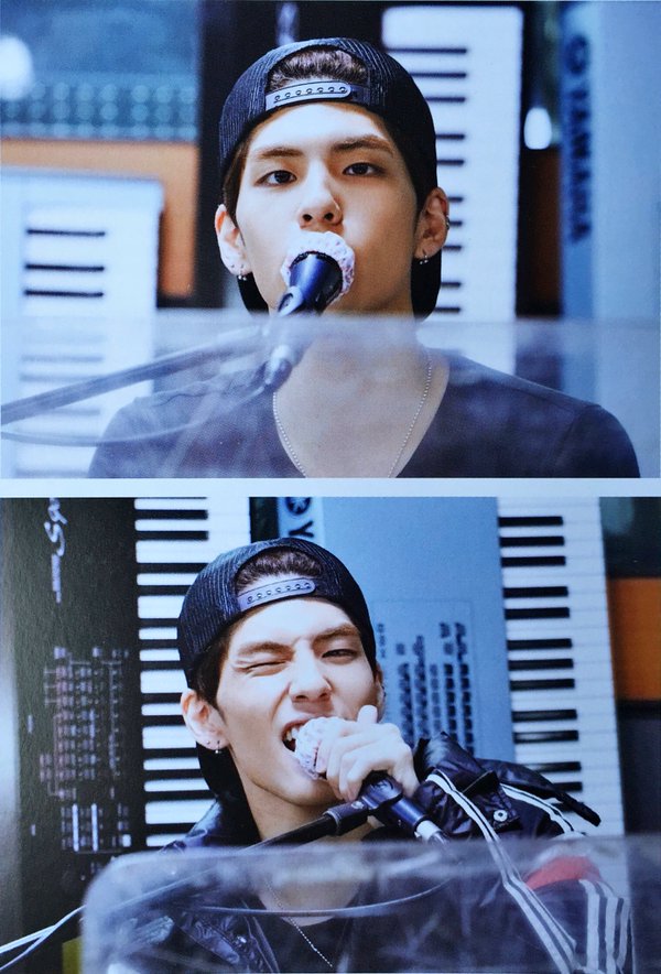 CjhxDeuUkAAyewf.jpg:large