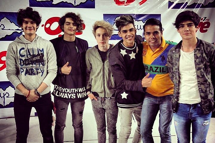 sjs_oficial's tweet image. SOY ORGULLOSAMENTE #CODERBOY Y NO ME DA PENA DECIRLO #ORGULLOCODER #CODERBOY #CODERPOWER @CD9 #MtvPopCD9
OSKR9