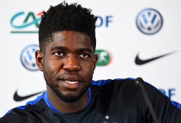 OFFICIEL ! Jérémy Mathieu est forfait pour l'Euro 2016.
Samuel Umtiti le remplace dans la liste des 23 !