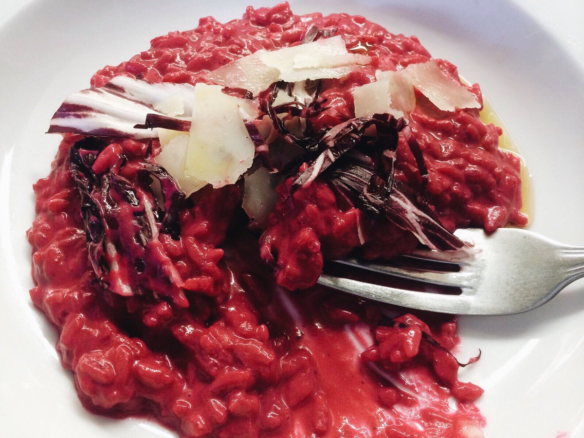 Lobster bar tweet media