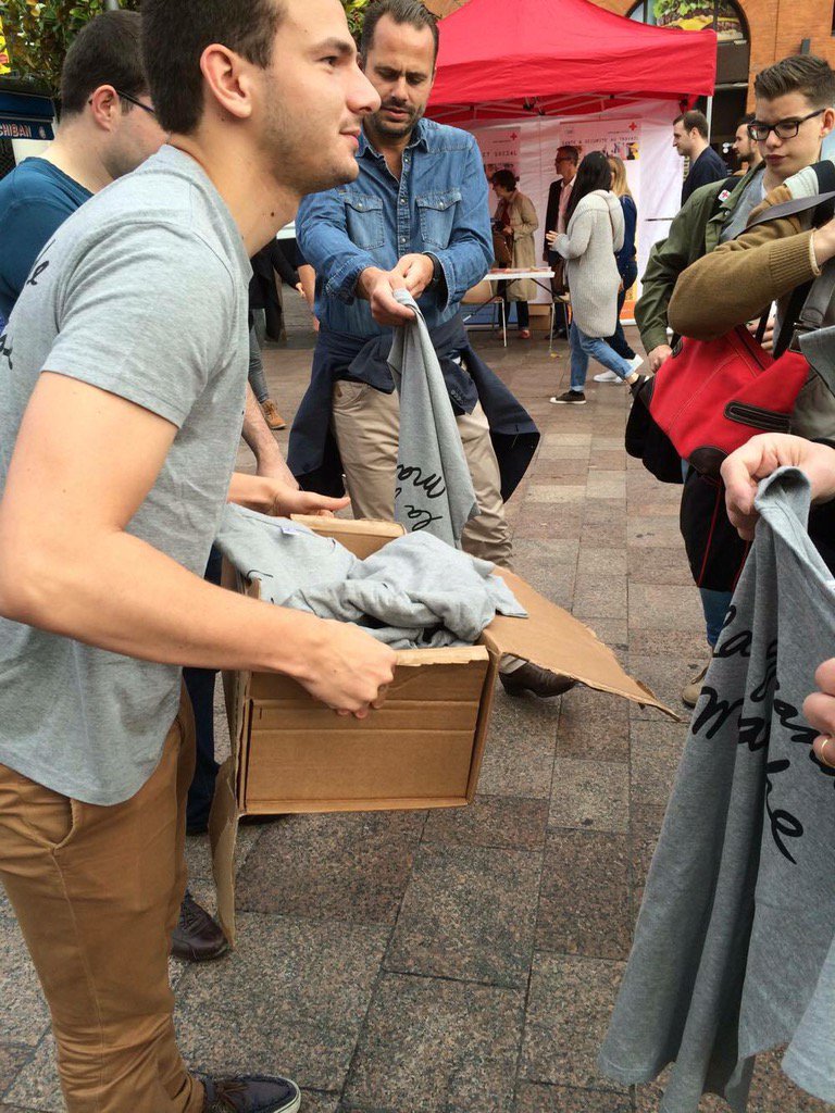 View image on Twitter