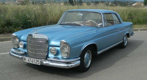 classiccars15's tweet photo. 4SALE ◄Barn Fund► Mercedes Benz 220 SE Coupe - https://t.co/ah0PsxDVLB #mercedes #benz #coupe #classiccar https://t.co/SJKopfcHhP