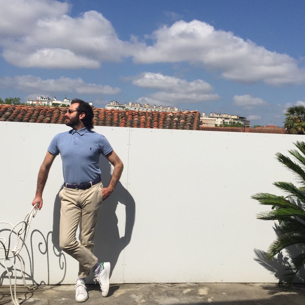 NicolasMessina's tweet photo. Hey 🌴☀️ HAPPY WEEKEND and Check my #outfitoftheday on @Famest #app 😉😘 #NicolasMessina #MakeThePresentWonderful https://t.co/KEdx3ouPhp