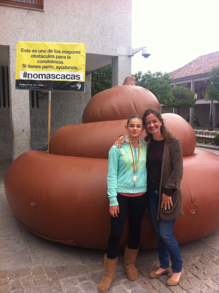luznaga's tweet photo. #nomascacas https://t.co/5REtm4eO6R