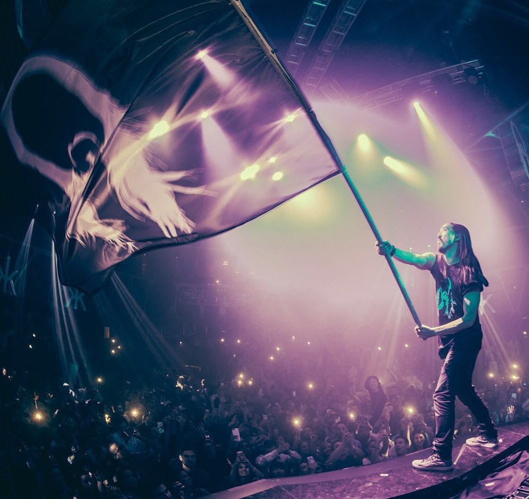 Long nights https://t.co/WGlvEnu4js