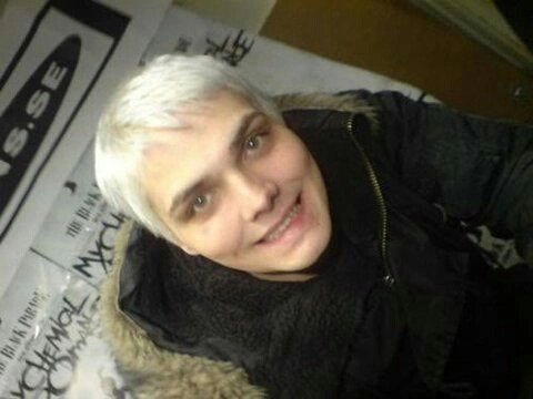 GeeWaySmiling's tweet image. 