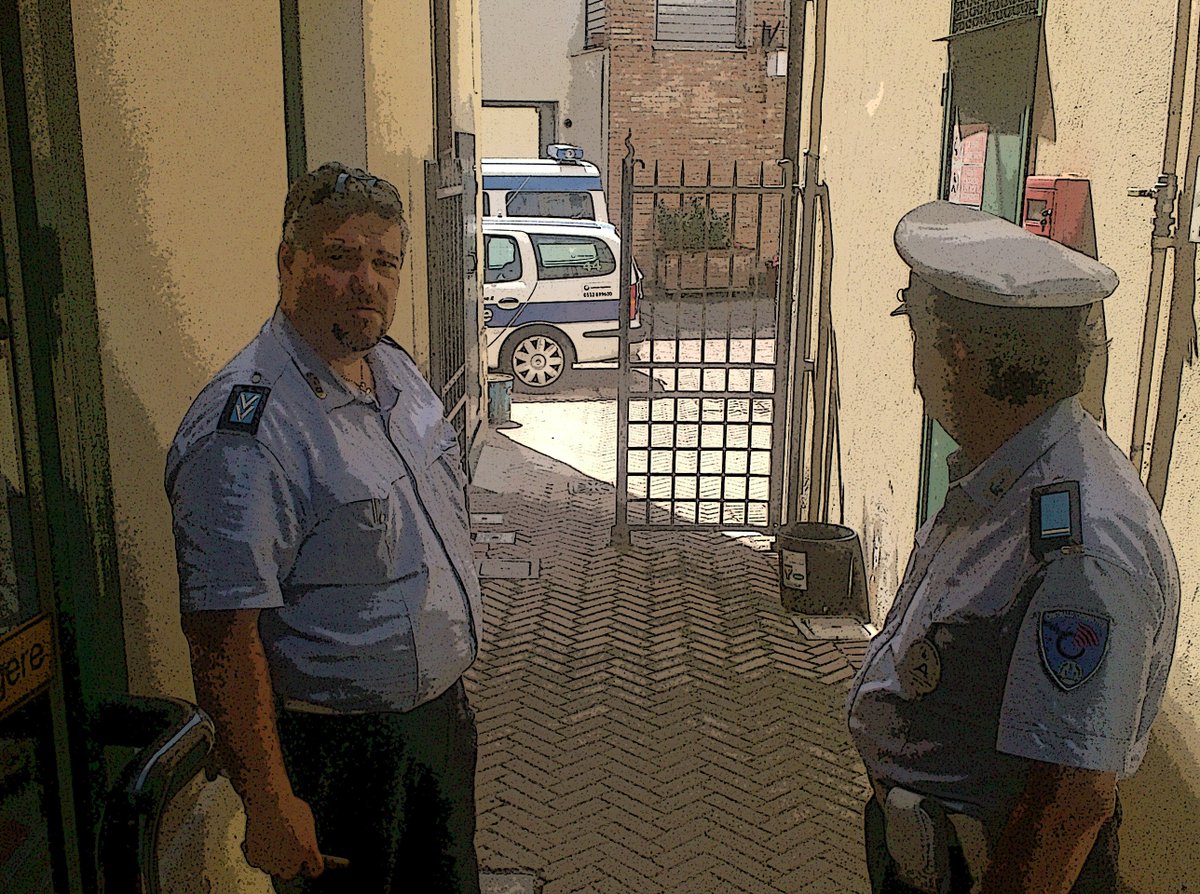 RepcomPolmunAF's tweet photo. Siamo anche su Twitter. Un saluto a tutti. https://t.co/hQBUXjolWU