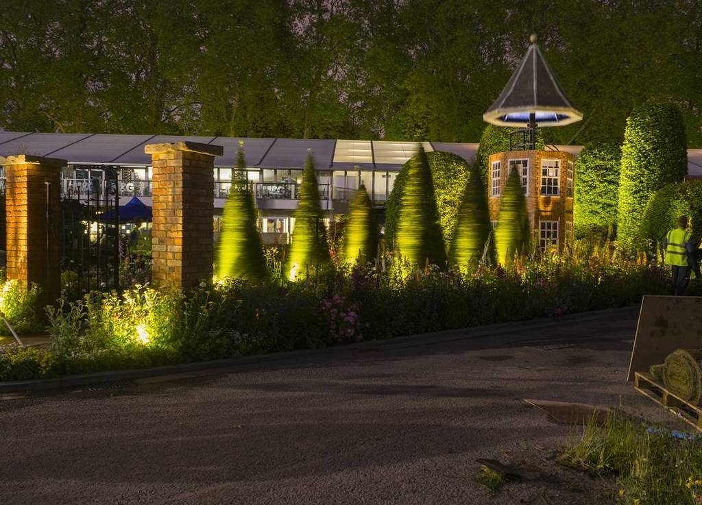 Spinning Nature

#chelseaflowershow #DiarmuidGavin <a href="/PaviomGlobal/">Paviom Lighting</a> <a href="/Zaparchitecture/">Zap Architecture</a> <a href="/The_RHS/">The RHS</a>… ift.tt/1TKjxTN