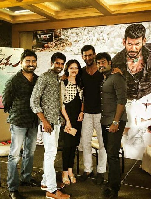 #Marudhu Team!! @VishalKOfficial #SriDivya @sooriofficial @suresh_studio9