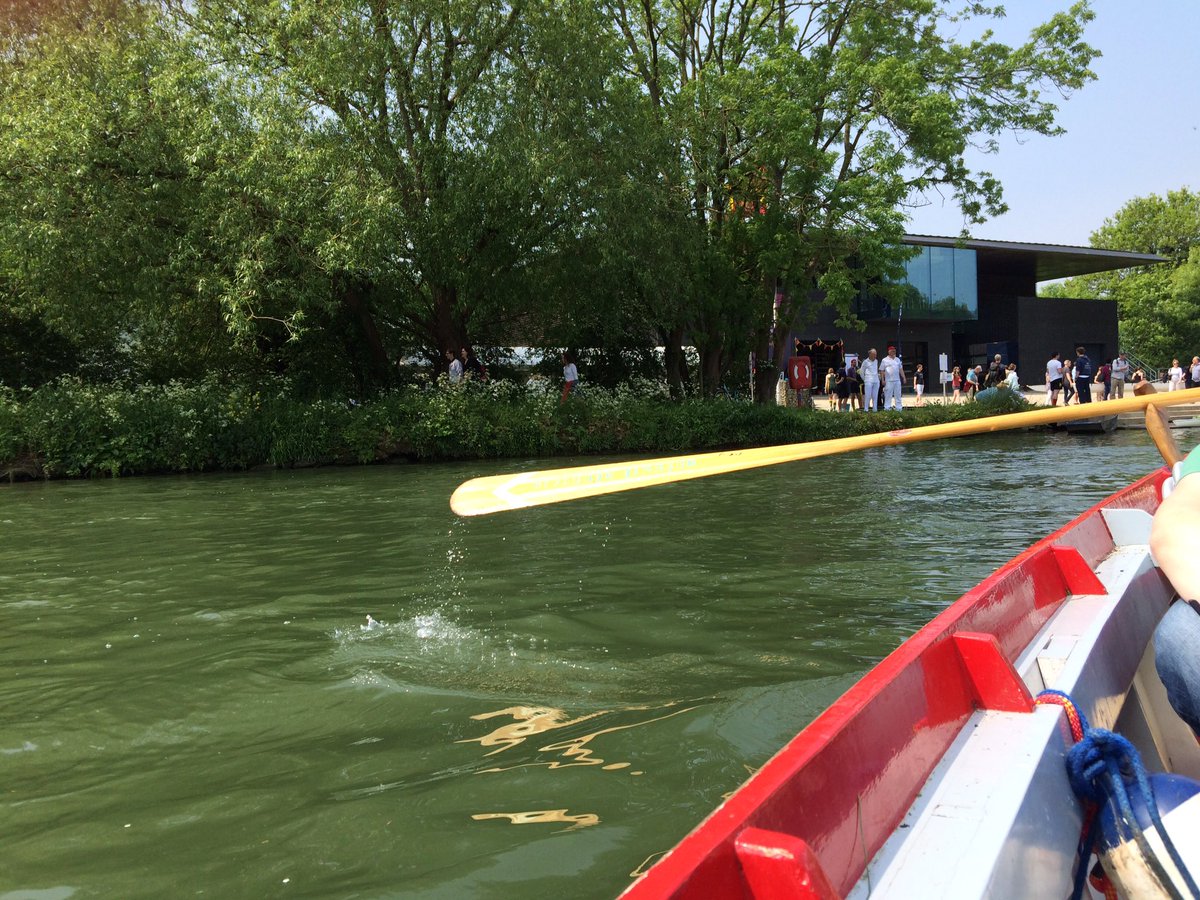 Big thanks to City Barge Rowing for a relaxing river crossing!