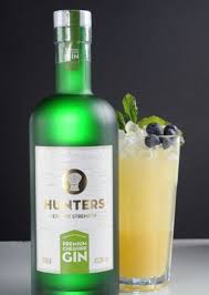 #bankholidayweekend in the garden taste the #Summer <a href="/HuntersGin/">Hunters Gin</a>