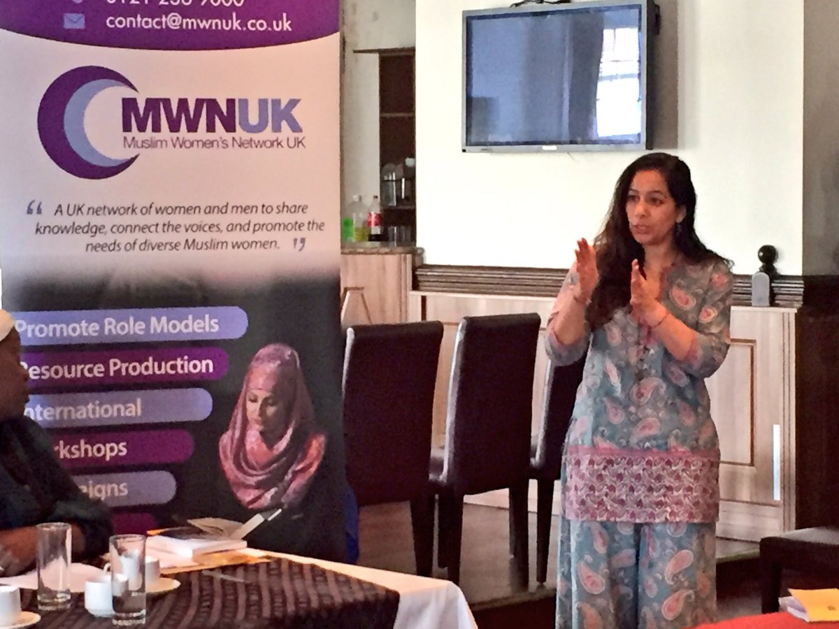 sarnjitflora's tweet photo. Humbled to have Cllr Madhu Bedi, founder of Vishaal Foundation. #Jeena #mwnuk #FGM #thevishalfoundation https://t.co/hE3iO3kjMz