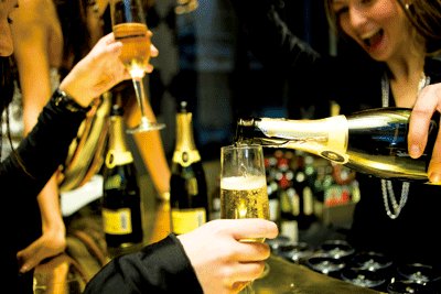 Tech — Diverse BYOB Comedy + Social Hour
2016-05-29 00:00:00
yohobby.com/e/520400