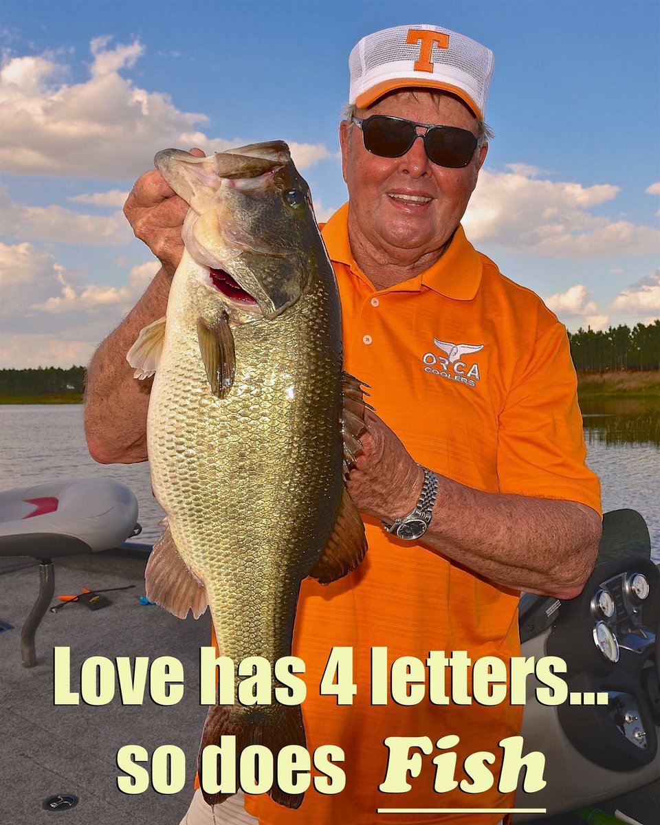 Bill_Dance1's tweet photo. Coincidence? I don't think so... #LOL @OrcaCoolers @BassProShops https://t.co/hFCe5psgZx