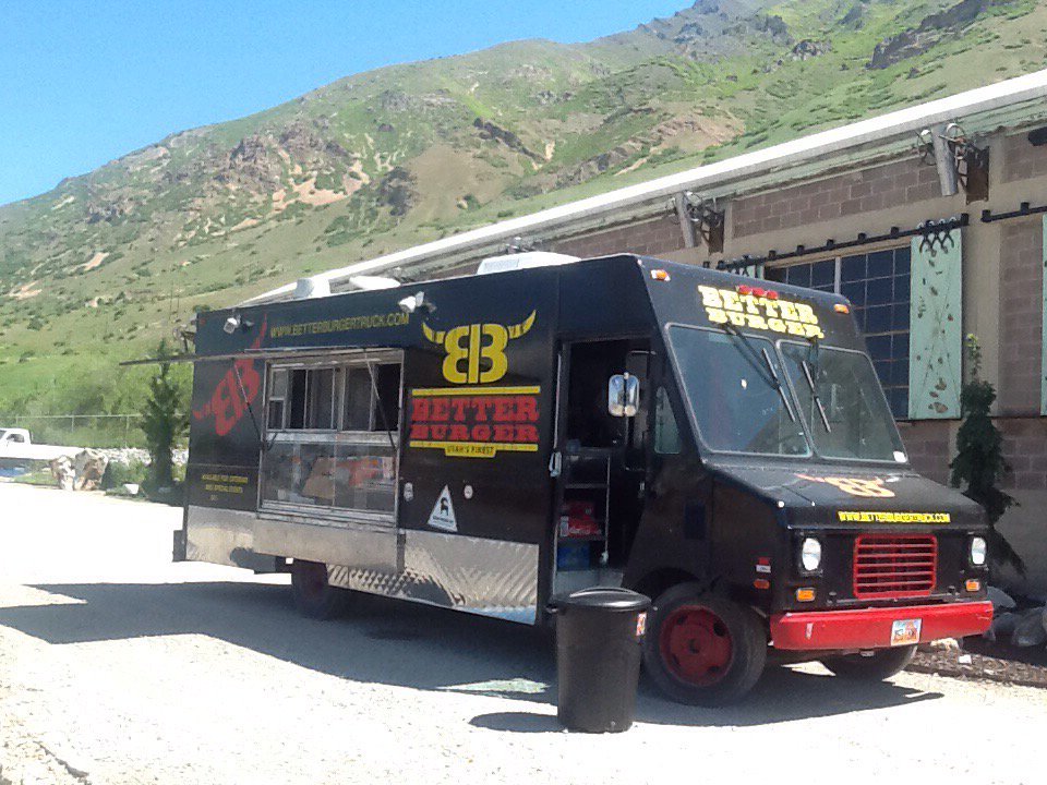 BetterBurgerUT's tweet photo. Making some delicious Burgers for Lunch time today, All with Bacon, why?... AMERICA!!! That's why! 1520 N. Main https://t.co/k9ULDJ8adR