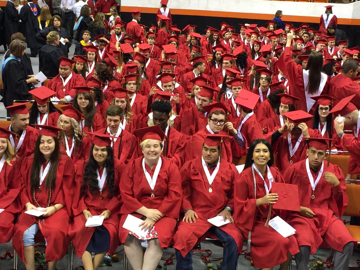 CaneyCreekHS's tweet photo. Graduation excitement!  Congratulations to the Class of 2016! https://t.co/WiBG7zOtRp