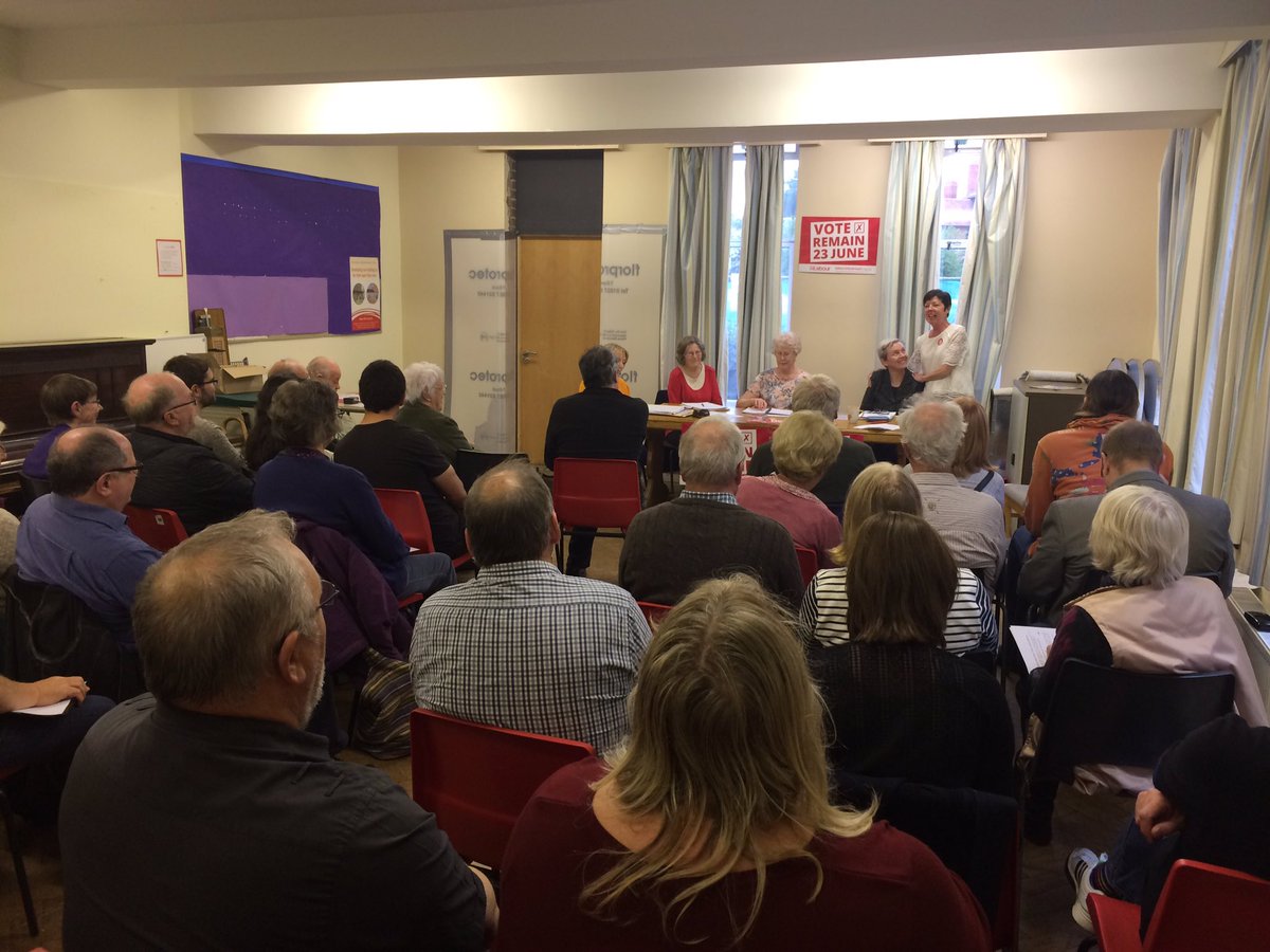 TheresaEurope's tweet image. Lovely to catch up with so many old friends and new members at @WWLabour last night! #LabourInForBritain