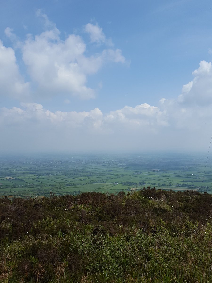 AidanBarrett15's tweet image. View of Templemore from the Devil&apos;s Bit #tipperary #Devilsbit