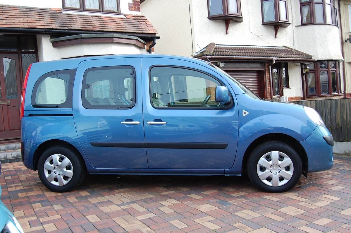 allterrainmob's tweet photo. All Terrain Mobility are selling WAV's to see wheelchair accessible vehicles for sale  : https://t.co/fwgpjbSxfg https://t.co/q4x9AWqEnb
