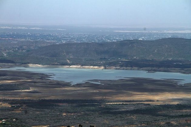 NOTIFALCON's tweet photo. Embalse #ElIsiro tiene menos del 2% de su capacidad de almacenamiento https://t.co/HzVVPfR1wt https://t.co/FPXUVHxRDJ
