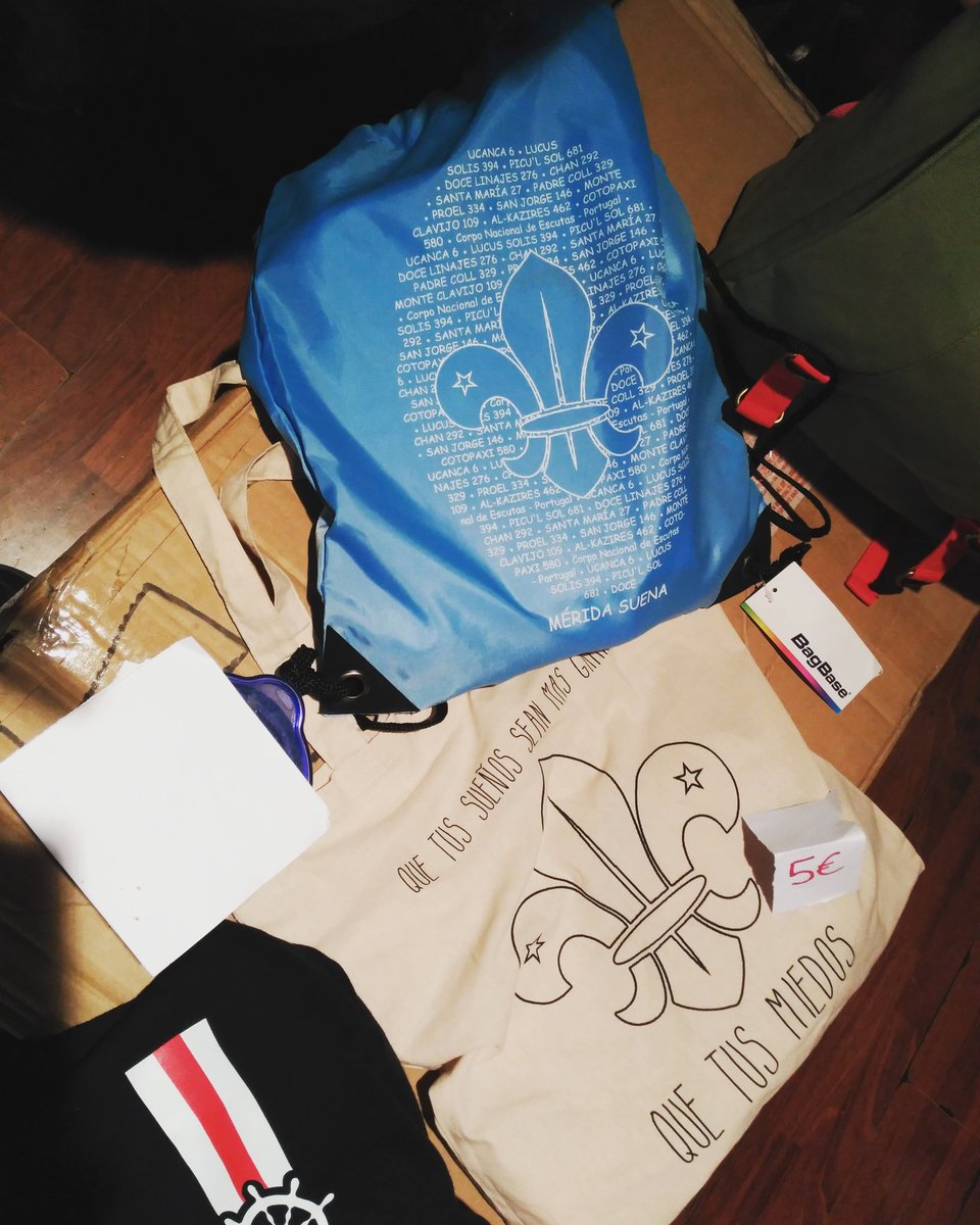 Estamos vendiendo en el festival de Madrid no te quedes sin tu mochila o tu bolsa, tes estamos esperando 😉.