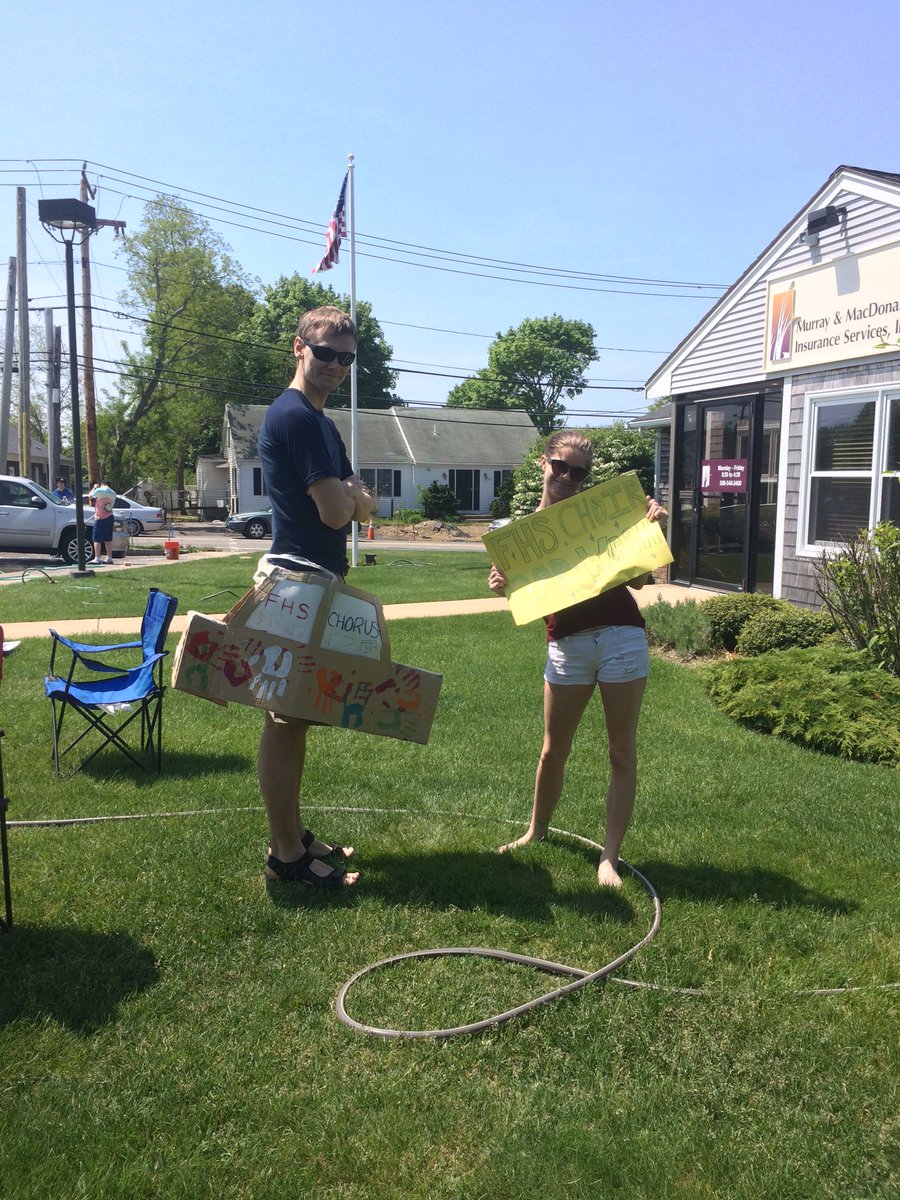 COME GET YOUR CARS WASHED 10-2 @ STOP AND SHOP !!! support music at FHS🎼