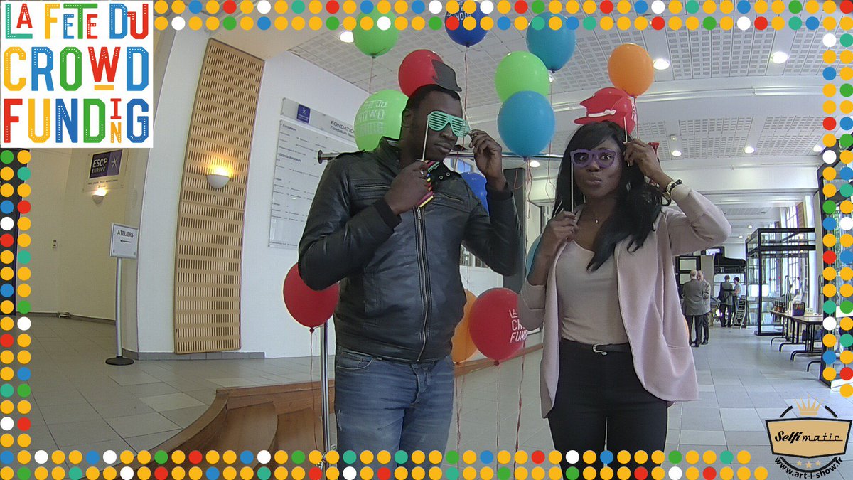 TheAfroPeanGirl's tweet photo. On est bien à la #FeteCF cc @Walter_NGOUAMO #crowdfunding https://t.co/KtigModKMI