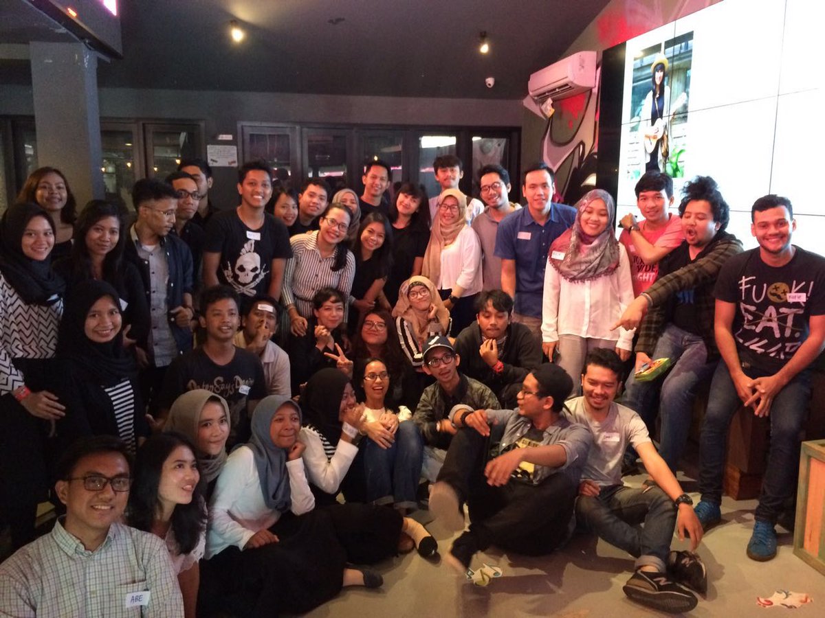 uisweety's tweet image. Pertemuan terakhir @kelaspenyiar_ID  #batch19