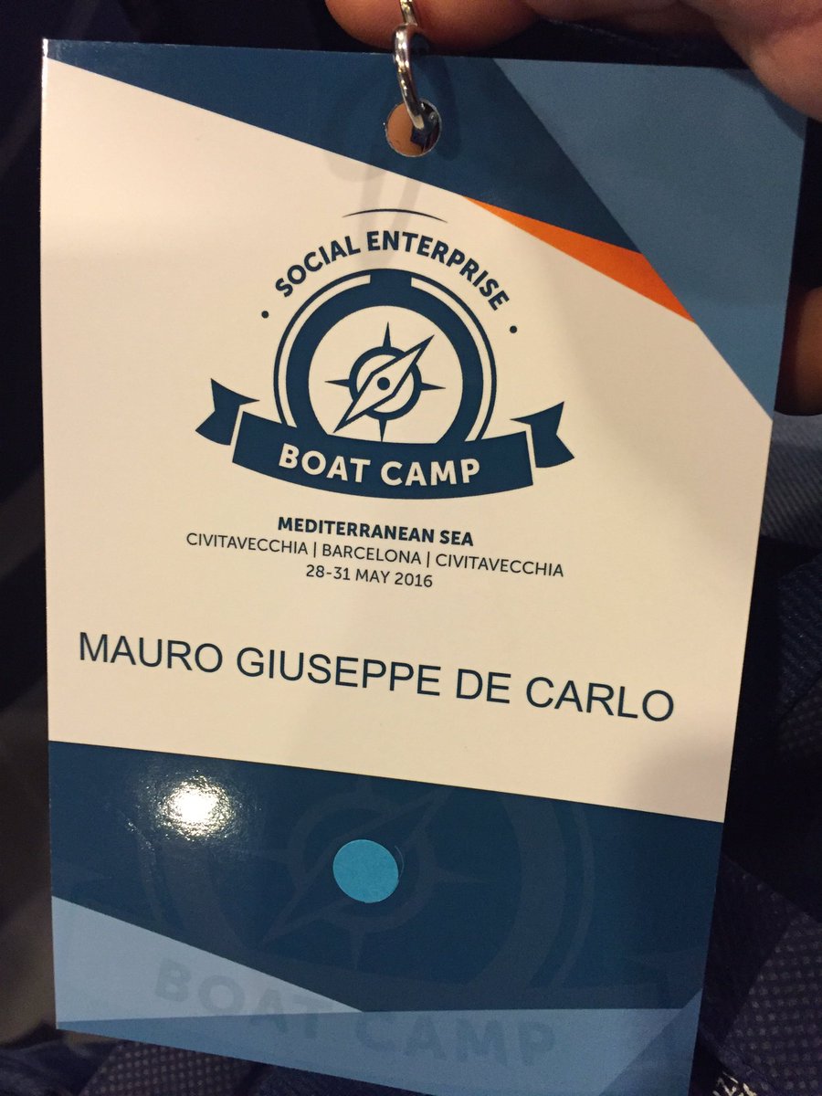maurodeca's tweet photo. Start! @boatcamp2016 #SEBC2016 https://t.co/AflOzE15Z9