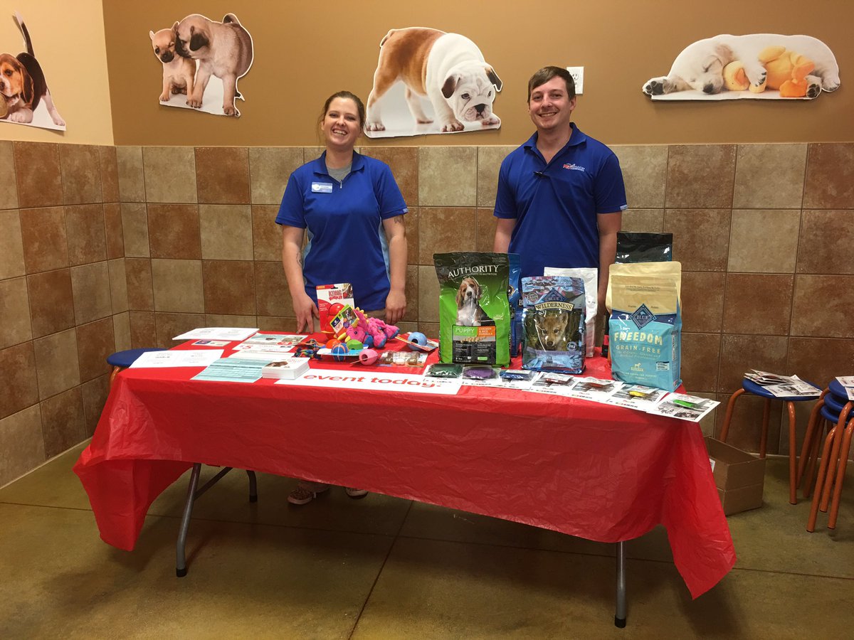 2348Petsmart's tweet photo. Come get yourself some free waterproof booties!! New pet event is TODAY! 12-4 https://t.co/qEbhV6d4HU