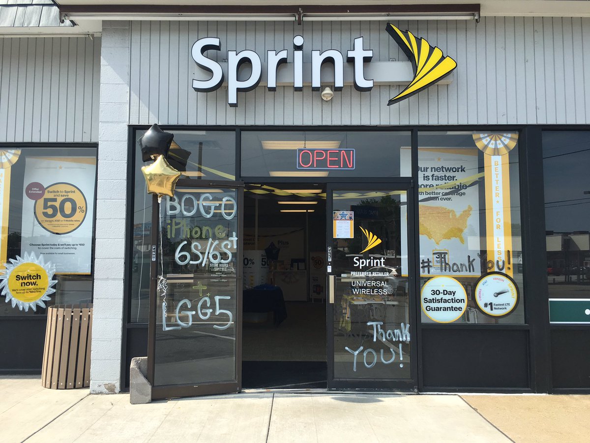artsal52's tweet photo. Hot day in Erie come on in the water is cold.#Sprint says thanks event...@UWDMAndrew,@marceloclaure,@UWGMJason https://t.co/C7J6wWn8d0