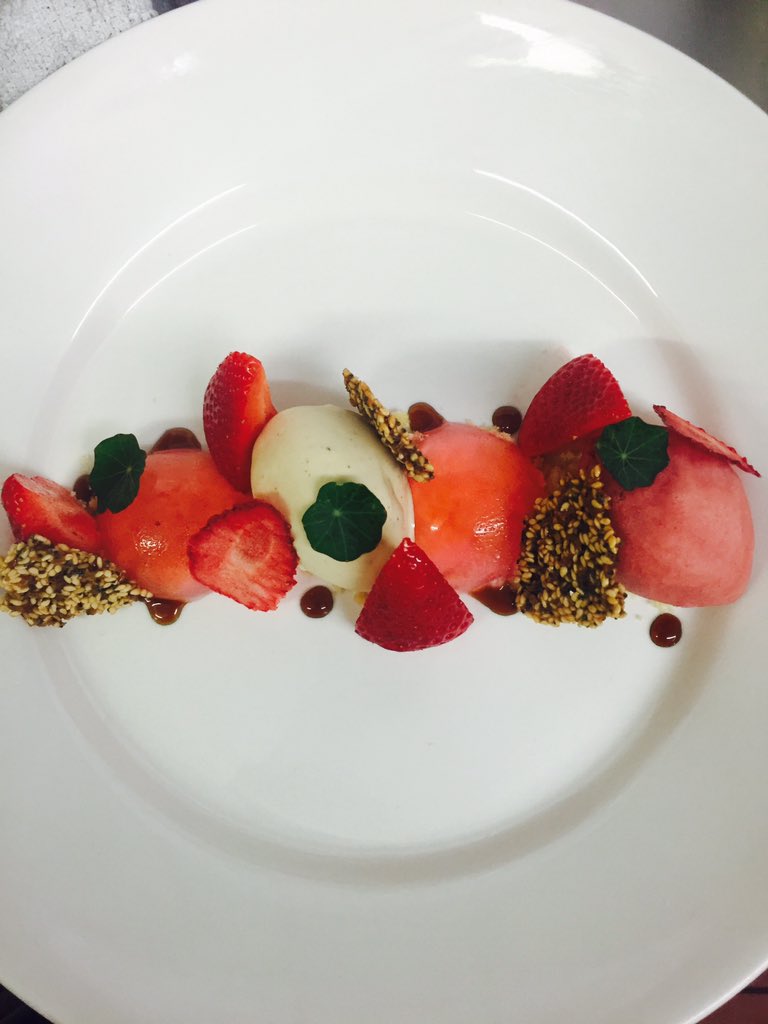 JaniceCaseyB's tweet photo. Strawberry sorbet, balsamic ice cream, lychee &amp; rosewater jelly on special @SamBurfield @southeastchefs #pastry https://t.co/ML1kq3zr0e