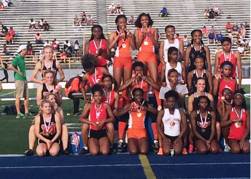 Milford_Eagles's tweet image. GT/F: Congrats Lawson,Netzel,Knarr,Armstrong 4x100 7th at Regionals and ANOTHER school record! 49.99s #MilfordSoars