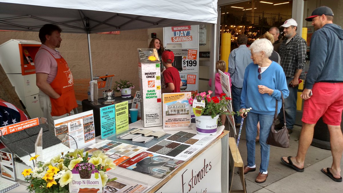 eilertson_e's tweet photo. 2818 lead event. Ice cream for all @BJBlanchetteDSM @HanzlikJoe @DepotHawkins @jamesahein @kstolie https://t.co/kpntRDnP6i